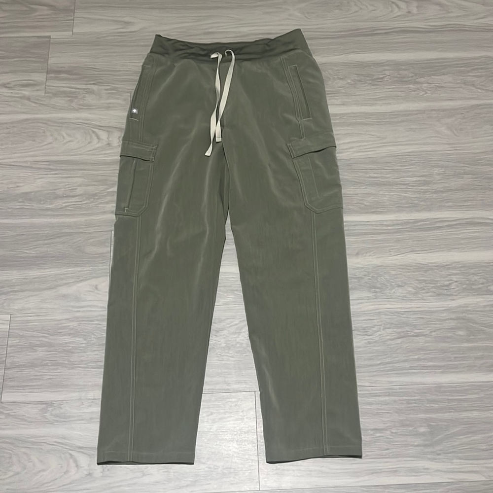 Heathered Olive scrub bottom